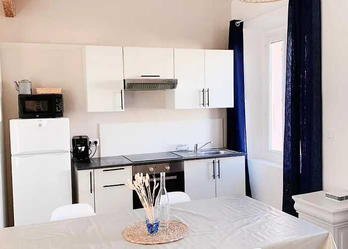 Appartement Maison De Pecheur Centre-village Au Calme *